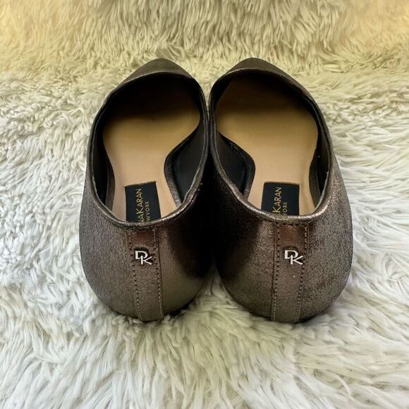 Donna Karan Metallic Pewter Leather SlipOn Loafers Almond Toe sz 8M Classic Chic - Picture 4 of 8